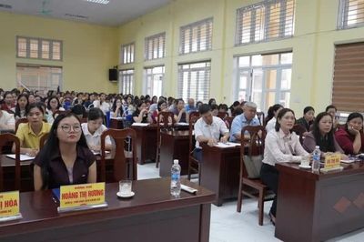 Xã Nguyên Bình bồi dưỡng, tập huấn lý luận chính trị hè cho hơn 200 giáo viên