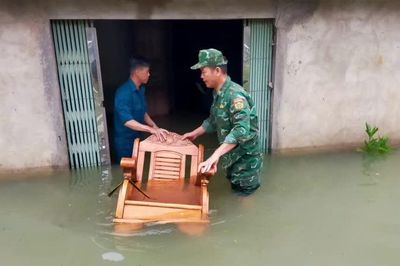 Biên phòng sát cánh cùng dân vượt qua thiên tai