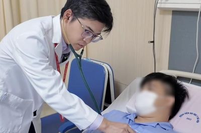 Nam thanh niên 22 tuổi nhồi máu cơ tim sau khi đá bóng