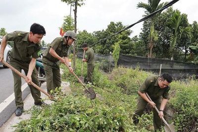 Hát Môn quyết liệt xử lý các 'điểm nghẽn'