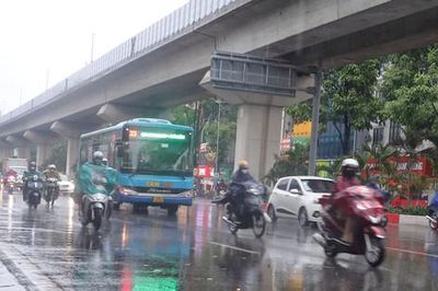 Công an Hà Nội khuyến cáo an toàn PCCC&CNCH khi mưa lớn, ngập lụt, cây đổ