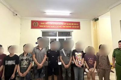 Hà Nội: Triệu tập 9 thiếu niên mang hung khí rượt đuổi, hỗn chiến trên đường Đại Cồ Việt