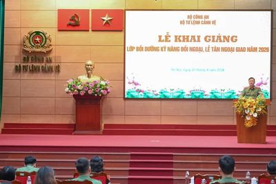 Nâng cao kỹ năng đối ngoại, lễ tân cho cán bộ chiến sỹ Bộ Tư lệnh Cảnh vệ