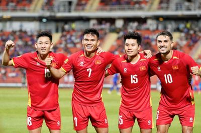 Bản lĩnh nhà vô địch tại Rajamangala