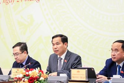 Quốc hội khóa XVI quyết nhiều vấn đề quan trọng tại kỳ họp không thường lệ