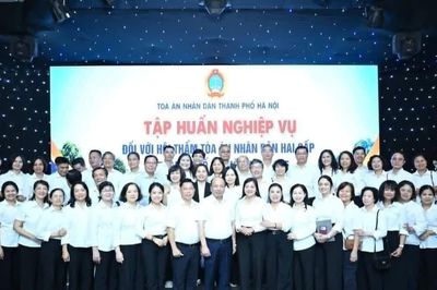 Tòa án nhân dân thành phố Hà Nội tập huấn nghiệp vụ đối với Hội thẩm nhân dân