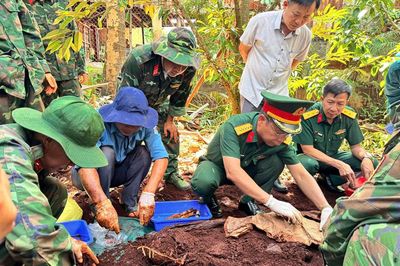 Đội K76 (Bộ CHQS TP Đồng Nai) tìm kiếm, quy tập thêm 2 hài cốt liệt sĩ