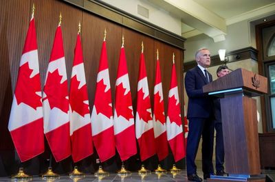 Canada đáp trả Mỹ sau khi thuế quan 50% chính thức có hiệu lực