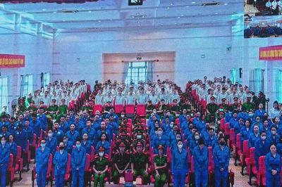 Vụ án VN10: Ca sĩ Chi Dân, người mẫu An Tây bị đề nghị 7-11 năm tù