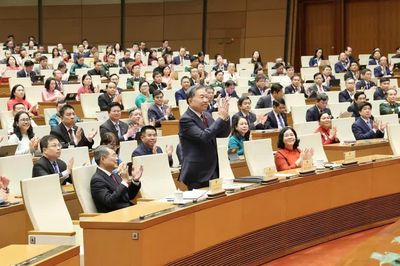 Quốc hội thông qua thành lập TP Quảng Ninh và TP Bắc Ninh