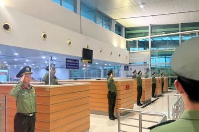 Hướng tới APEC 2027: Những đóng góp thầm lặng của các chiến sĩ công an cửa khẩu nơi đảo ngọc