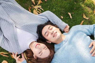 Nghịch lý trong tình yêu: Phụ nữ càng 'lười', đàn ông càng lụy