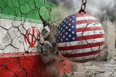 Mỹ tuyên bố sắp ra đòn kinh tế 'lớn nhất lịch sử thế giới' với Iran, Tehran đánh giá chỉ là 'bình mới rượu cũ'
