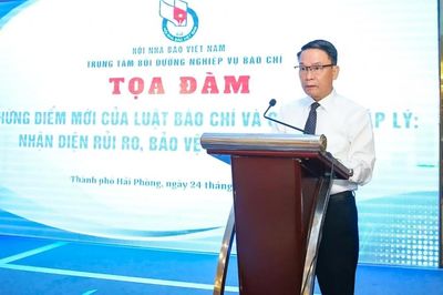 Hoàn thiện hành lang pháp lý, nâng cao trách nhiệm của báo chí trong kỷ nguyên số