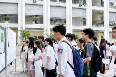 Hà Nội tiến tới xét tuyển vào lớp 10 trung học phổ thông