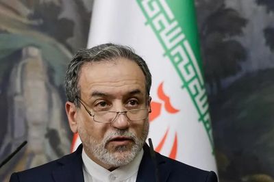 Iran nói Mỹ áp lệnh trừng phạt vì 'tuyệt vọng'