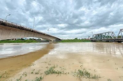 Lũ sông Thương ở Bắc Ninh lên mức khẩn cấp