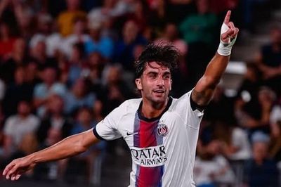 Người hùng World Cup giải cứu PSG trận khai màn Ligue 1