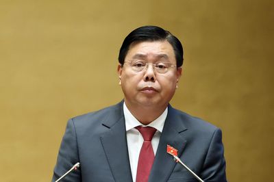 Cấm đưa lao động Việt Nam ra nước ngoài làm công việc mát-xa