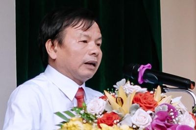 Hiệu trưởng THPT ở Hà Tĩnh chia sẻ việc xin nghỉ, hai hiệu phó làm giáo viên