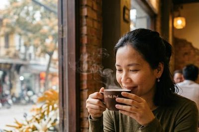 Một sai lầm khiến uống nước nóng tưởng tốt hóa hại