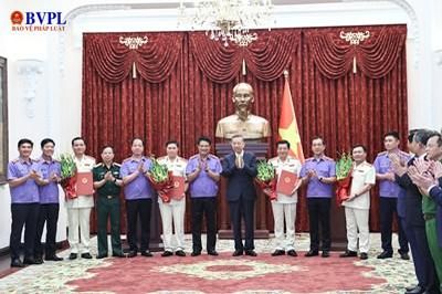 Tổng Bí thư, Chủ tịch nước trao Quyết định bổ nhiệm Kiểm sát viên VKSND tối cao