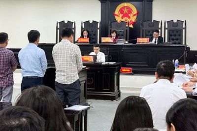 Cựu Hiệu trưởng Trường Cao đẳng Du lịch Hà Nội lĩnh án 3 năm tù trong vụ 'ăn chặn' tiền A80