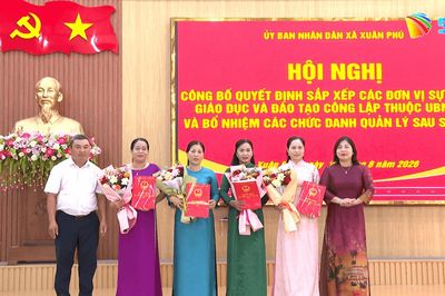 Các địa phương công bố quyết định sắp xếp trường học