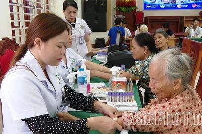 Xã Chí Tiên tổ chức khám sức khỏe định kỳ, khám sàng lọc miễn phí cho người dân