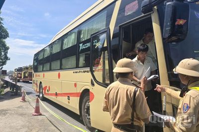An toàn cho vận tải hành khách dịp lễ 2/9