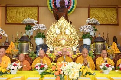 Vĩnh Long: Chùa Vạn Phước trang nghiêm tổ chức lễ Tự tứ và lễ Vu lan – Báo hiếu