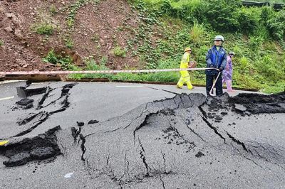 Bộ Xây dựng yêu cầu chủ động ứng phó bão số 4, không để bị động, bất ngờ