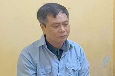 Cựu hiệu trưởng Cao đẳng Du lịch Hà Nội hầu tòa vụ 'ăn chặn' tiền bồi dưỡng sinh viên
