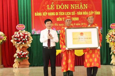 Hà Tĩnh: Đền Trung Thịnh nơi lưu giữ nghề thuốc và bảo tồn dân ca.