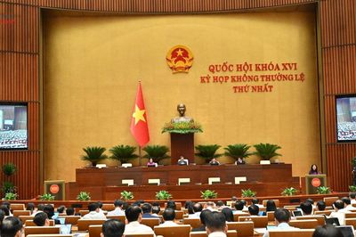 Nghiêm cấm đăng, phát sản phẩm thông tin có tính chất xuất bản phẩm trên không gian mạng dưới dạng sách