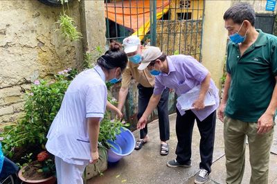Đề phòng sốt xuất huyết sau mưa kéo dài