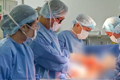 Tái tạo đường tiêu hoá cho bệnh nhân uống nhầm thuốc tẩy