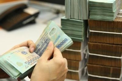 Ngân hàng Nhà nước hút ròng, lãi suất liên ngân hàng giảm mạnh
