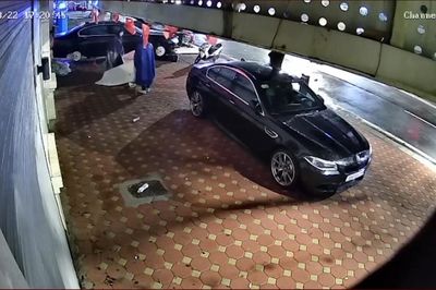Dùng xe cải tiến trộm 4 mâm lốp BMW