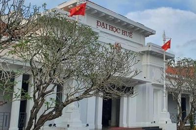 Nhiều thí sinh đang đỗ bỗng thành trượt Trường Đại học Ngoại ngữ - Đại học Huế