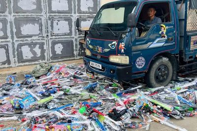 Tiêu hủy gần 4.000 đồ chơi không rõ nguồn gốc dịp cận Trung thu