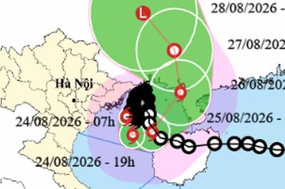 Tin bão mới nhất: Bão số 4 ít di chuyển, miền Bắc giảm mưa