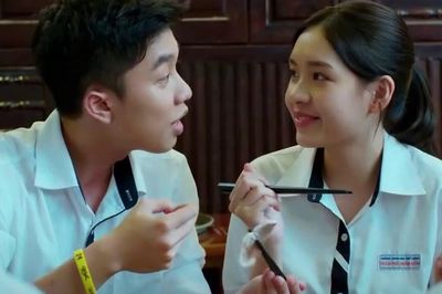 Khánh và Phương khiến hội bạn thân 'tức mắt'
