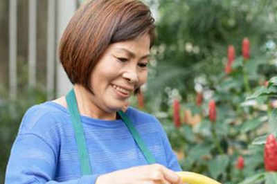 Con trai phản đối tôi thuê 'nam giúp việc' sau nghỉ hưu, nghe 2 lý do liền không nói được gì