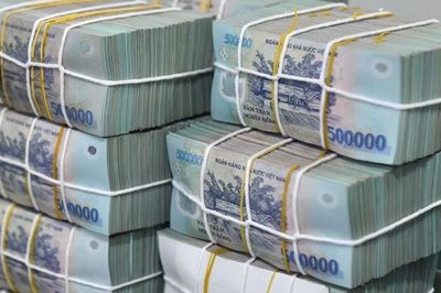 Từ 10/9, doanh nghiệp chậm trả lương phải trả thêm tiền lãi