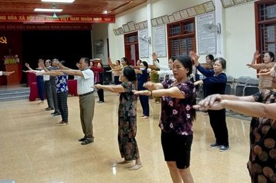 Muốn về già sống thọ, khỏe mạnh cần chăm sóc sức khỏe từ tuổi trung niên