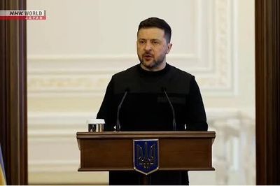 Tổng thống Ukraine cảnh báo Nga có thể sản xuất hàng ngàn tên lửa mỗi năm