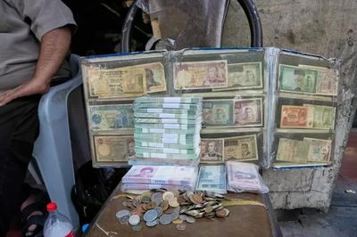 Đồng tiền Iran xuống mức thấp kỷ lục, 2,02 triệu riel/USD