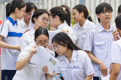 Từng bước đổi mới, giảm áp lực tuyển sinh lớp 10