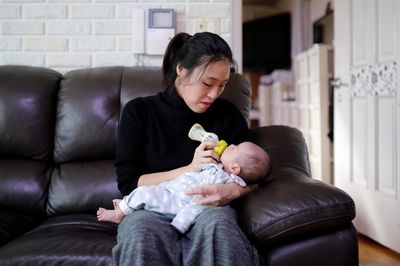Cha mẹ giàu nuôi con giỏi?